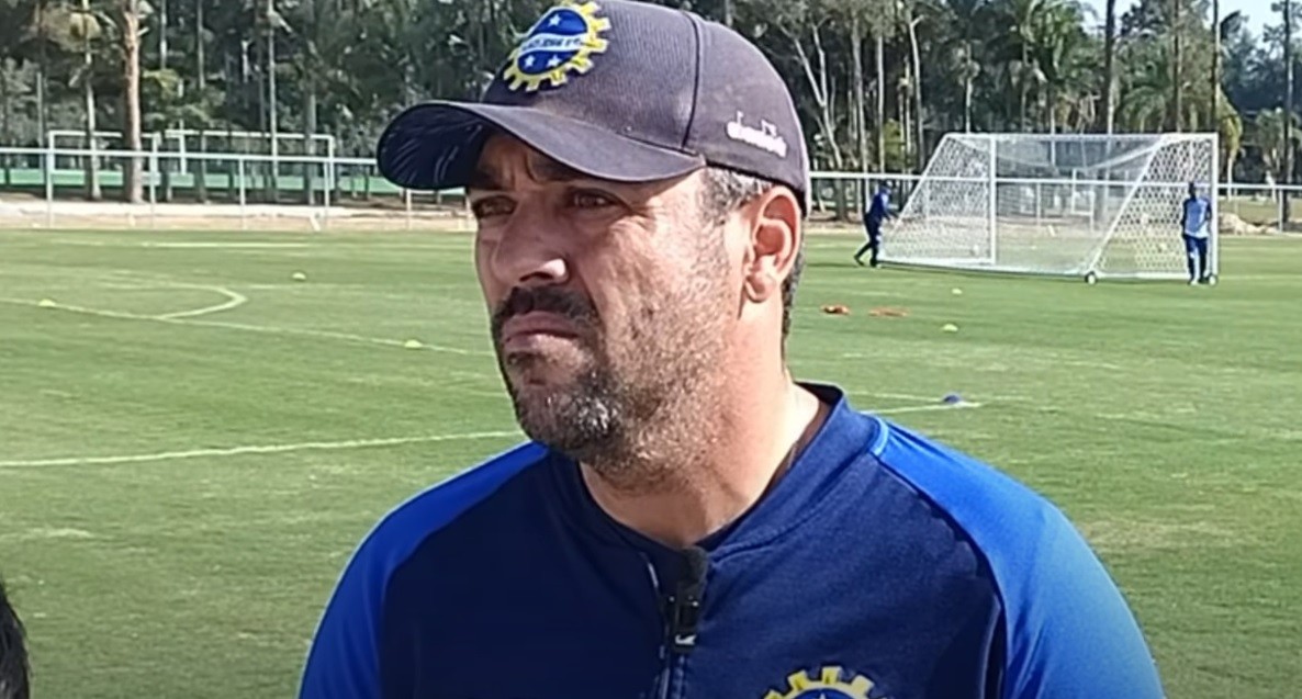 São José demite técnico Marcelo Marelli após terceiro jogo sem vitória na Série A2