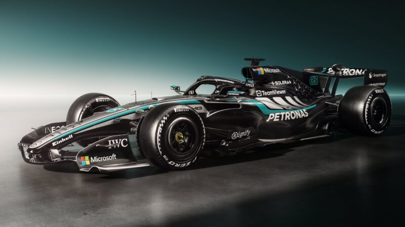 Mercedes mostra oficialmente carro para a F1 2026; confira as imagens
