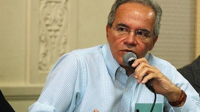 Quem é Nelson Tanure, empresário alvo de operação da PF sobre o Banco Master
