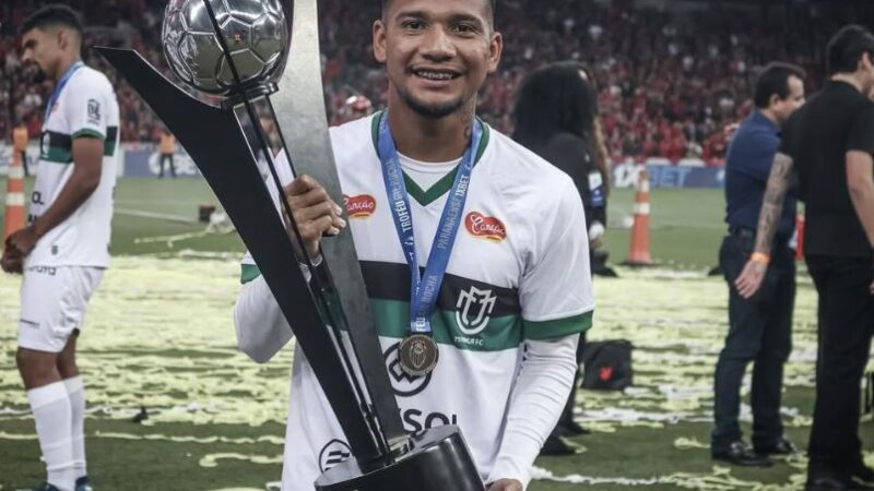 Maringá anuncia retornos do atacante  Negueba e do meia Danielzinho para temporada 2026