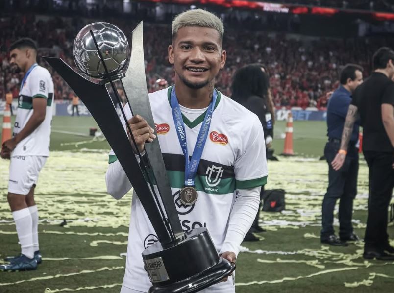 Maringá anuncia retornos do atacante  Negueba e do meia Danielzinho para temporada 2026