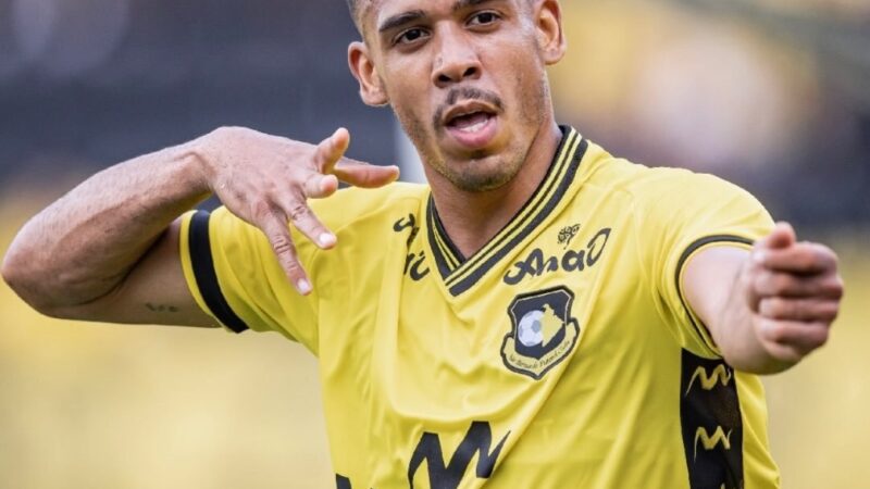 Pedro Vitor comemora boa fase no São Bernardo e avalia importância de Catalá no retorno ao Brasil