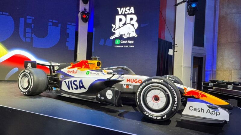 Racing Bulls revela o novo carro da equipe para a F1 2026; veja