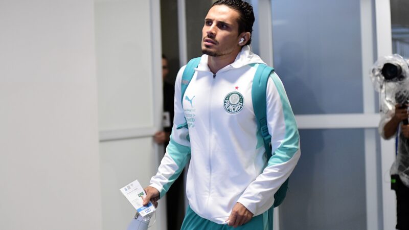 Palmeiras aguarda propostas para definir futuro de Raphael Veiga, alvo de sondagens do exterior