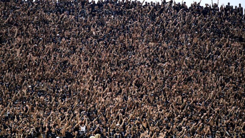 Corinthians reverte punição, mas é multado pelo STJD e terá de ceder porcentagem da bilheteria
