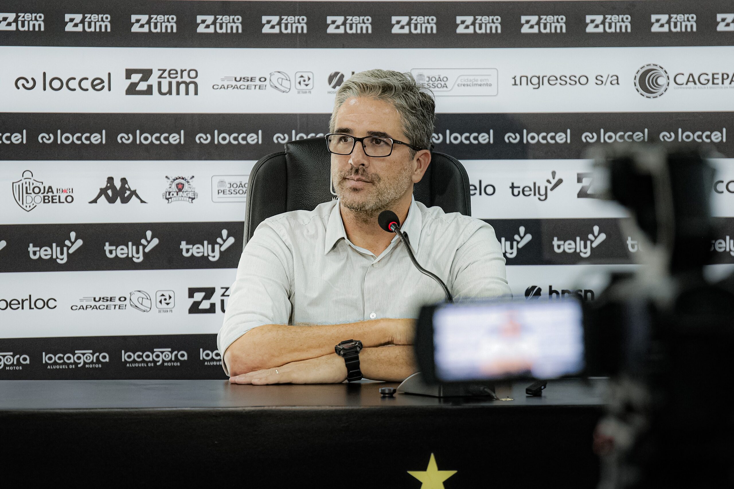 Pastana ressalta peso de Nenê no Botafogo-PB e projeta renovação conforme desempenho