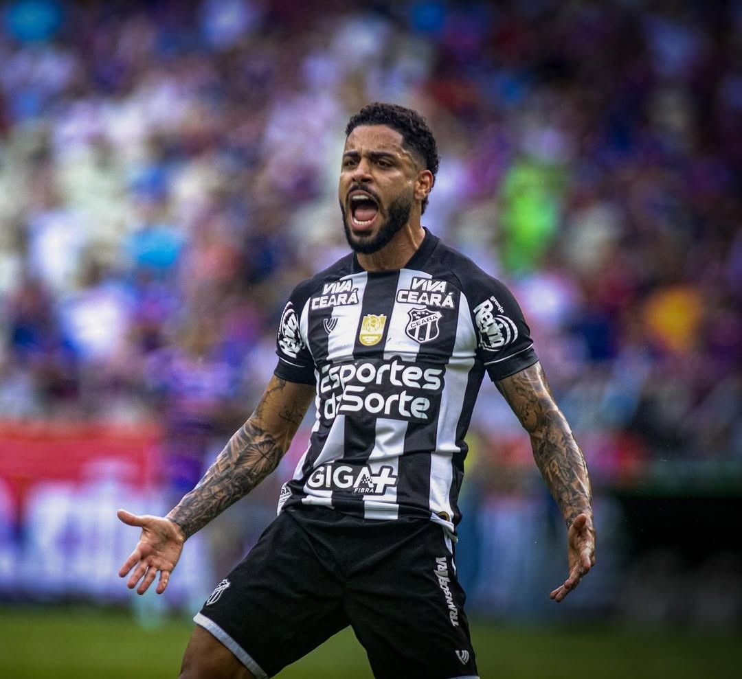 Ceará não fez contato com Matheus Bahia por renovação; lateral deseja permanecer