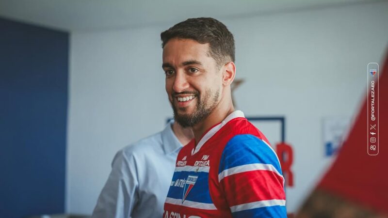 Corinthians acerta contratação de Matheus Pereira, do Fortaleza
