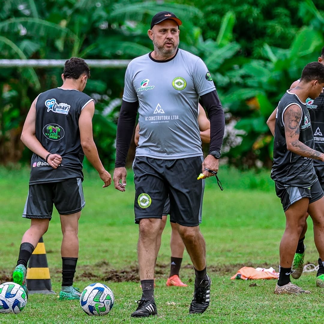 “Temos muito a evoluir ainda”, diz técnico da Adesg após empate em 2º amistoso de pré-temporada