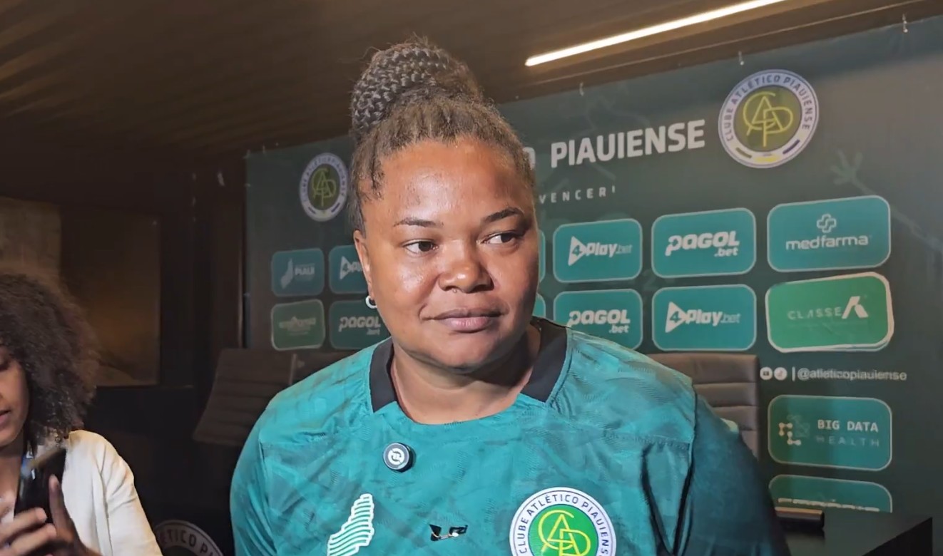 Técnica campeã brasileira lamenta desmanche do Fortaleza: “Futebol feminino lutou para ter o acesso”