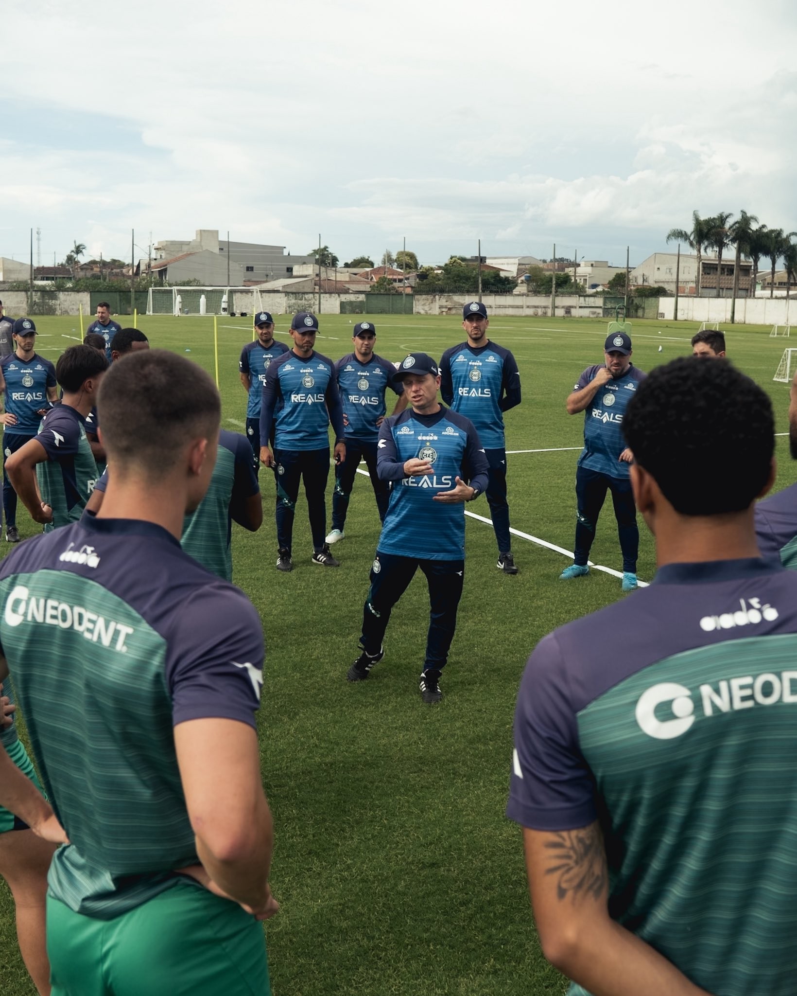 Coritiba no Paranaense 2026: time-base, reforços, objetivo e agenda de jogos