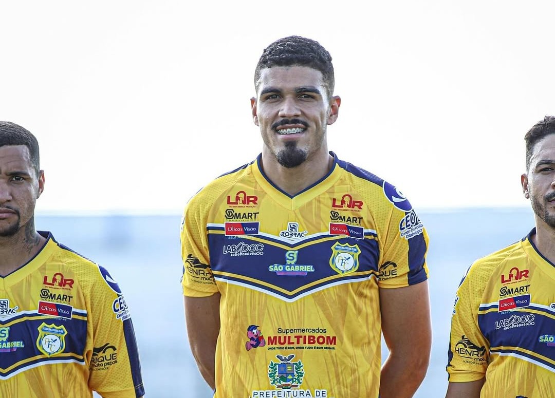 Parnahyba regulariza zagueiro, que fica à disposição para partida contra o Altos