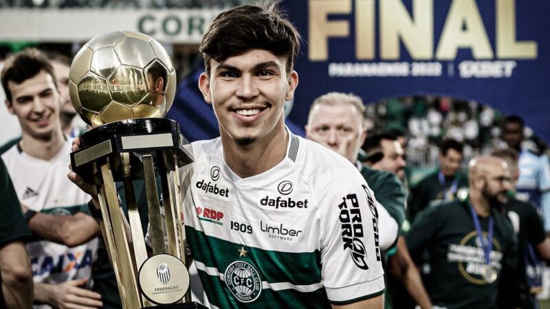 Sport acerta com promessa do Coritiba; jogador virá após o Estadual