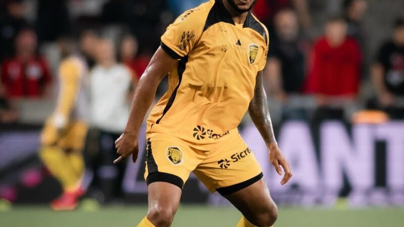 Novorizontino anuncia a contratação do lateral colombiano Nilson Castrillón