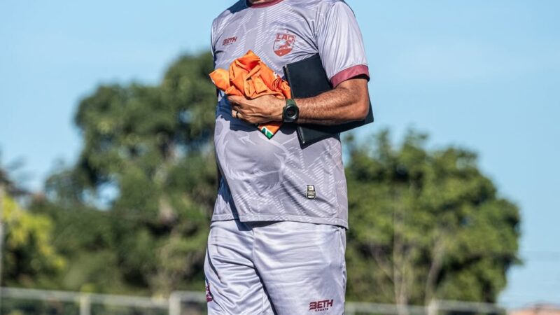 Leandro Lago não é mais técnico do Luminense