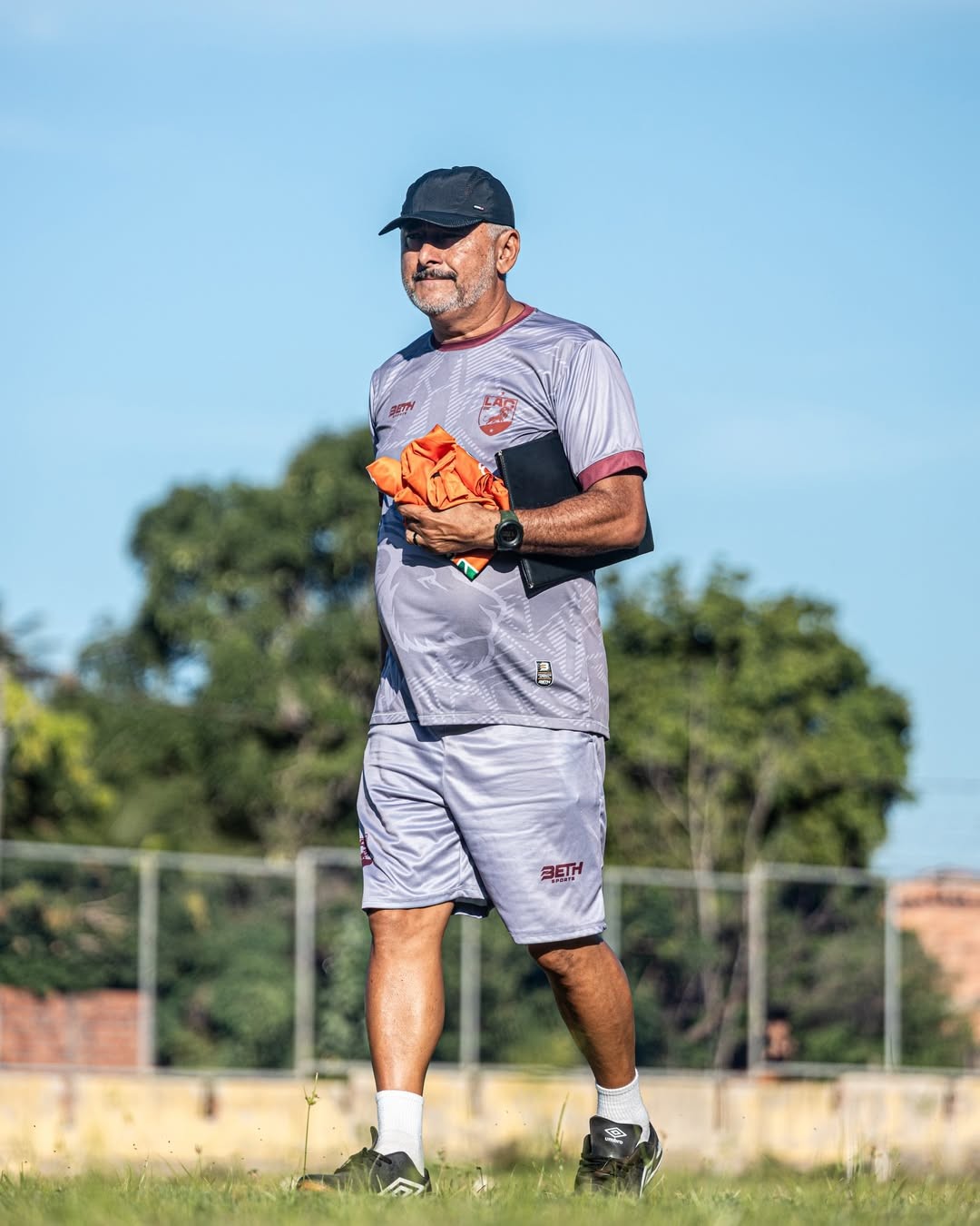 Leandro Lago não é mais técnico do Luminense