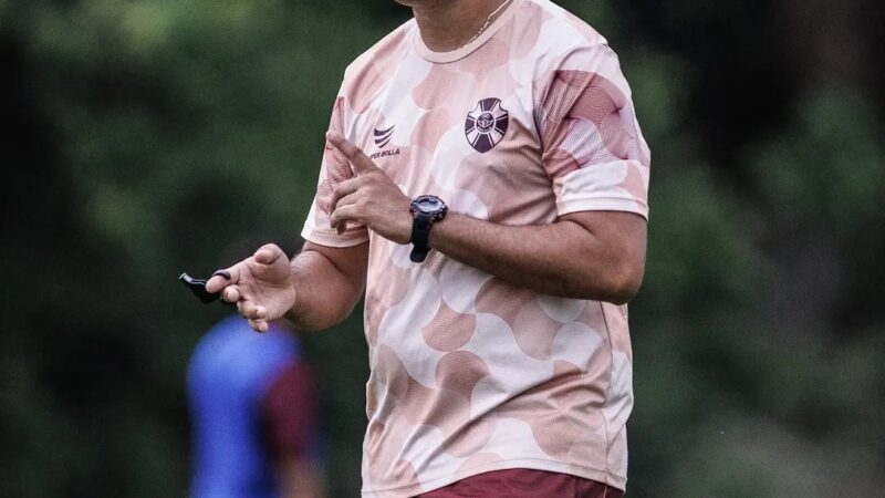 Moto Club treina sob comando de Moraes Neto para sequência do Estadual