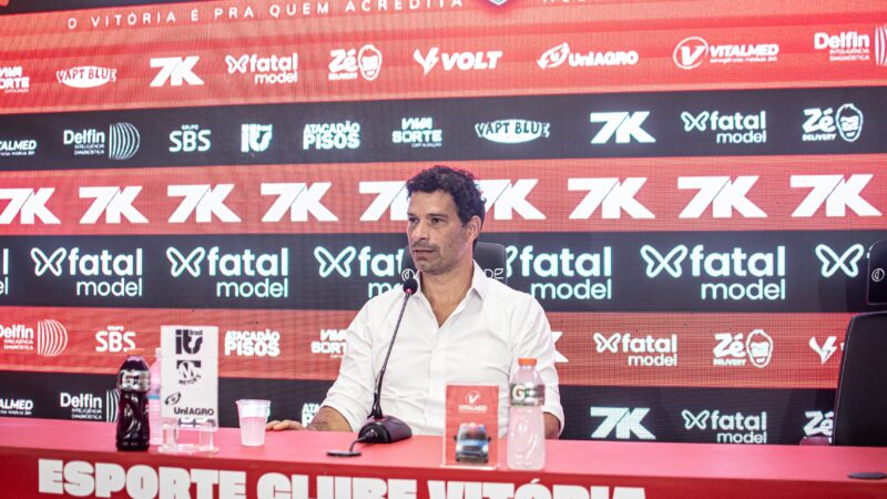 Vitória comunica saída do executivo de futebol Gustavo Vieira