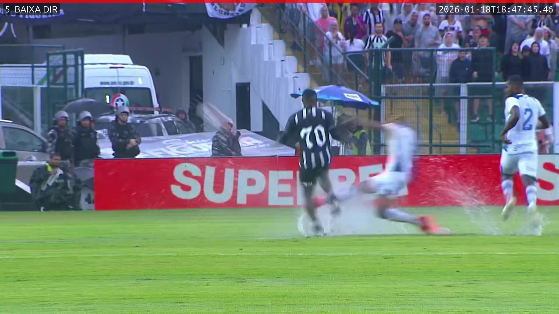 Figueirense x Avaí: FCF publica áudio do VAR no lance da expulsão no clássico