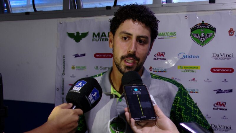 João Victor vibra por estreia como técnico profissional com vitória pelo Manaus: “Momento especial”