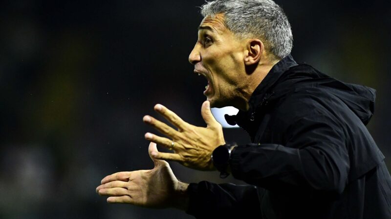 Santos inicia o Brasileirão com pendências a resolver e missões para evitar crise