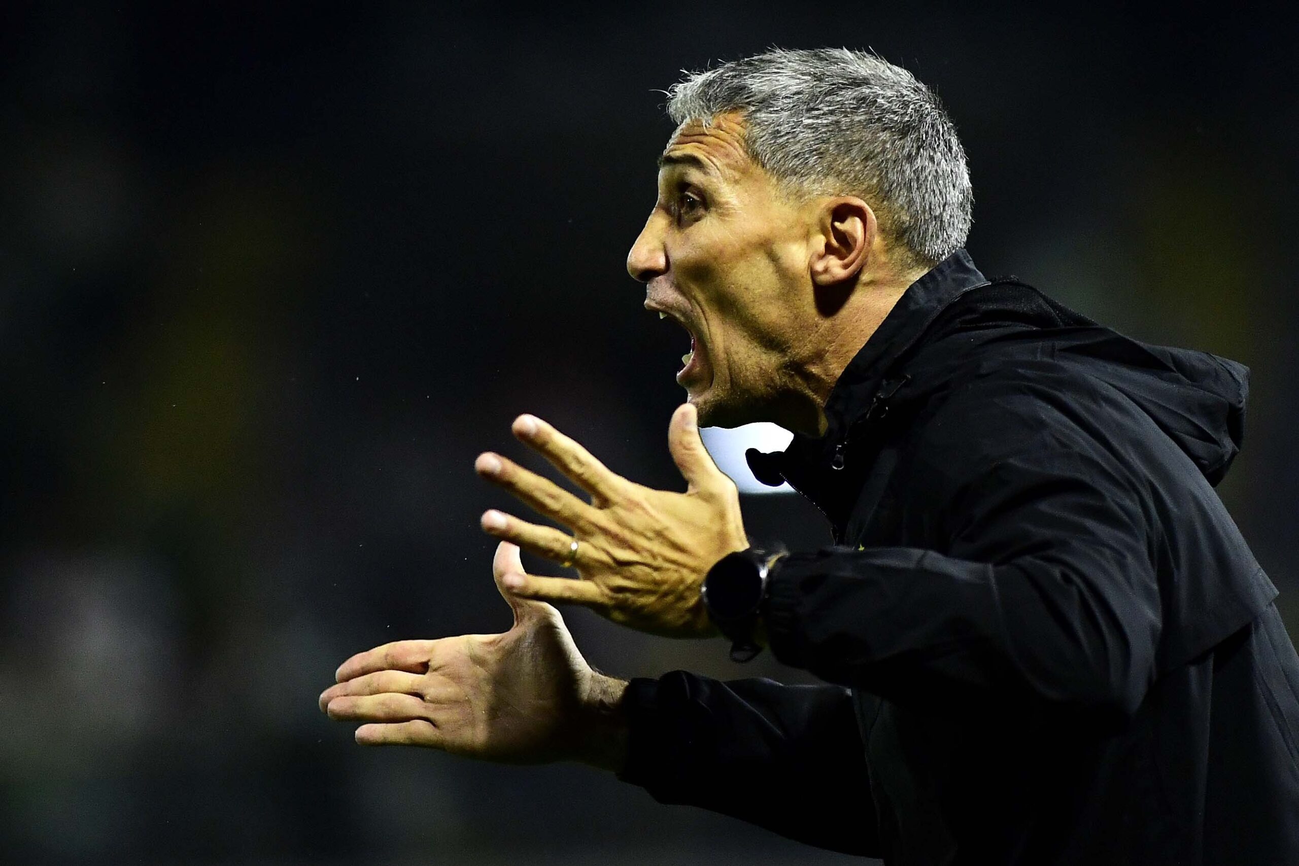 Santos inicia o Brasileirão com pendências a resolver e missões para evitar crise