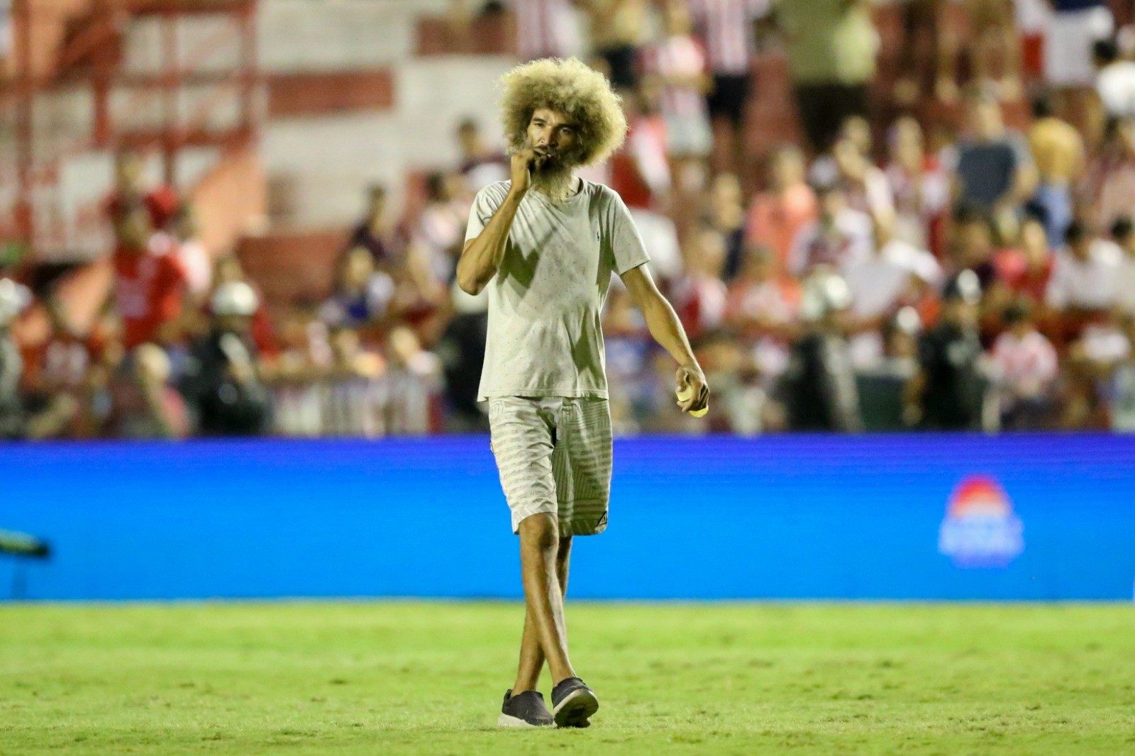 Náutico x Sport: último clássico nos Aflitos foi final estadual e teve invasão dupla que viralizou