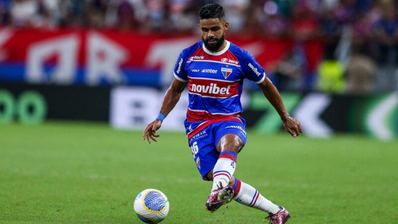 Lateral do Fortaleza, Felipe Jonatan aciona time na justiça; entenda ação