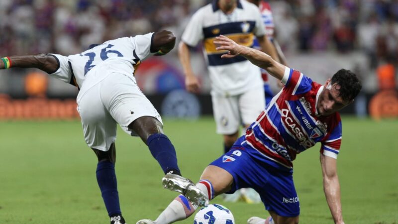 Martínez tem acordo com Vitória e busca rescisão com Fortaleza