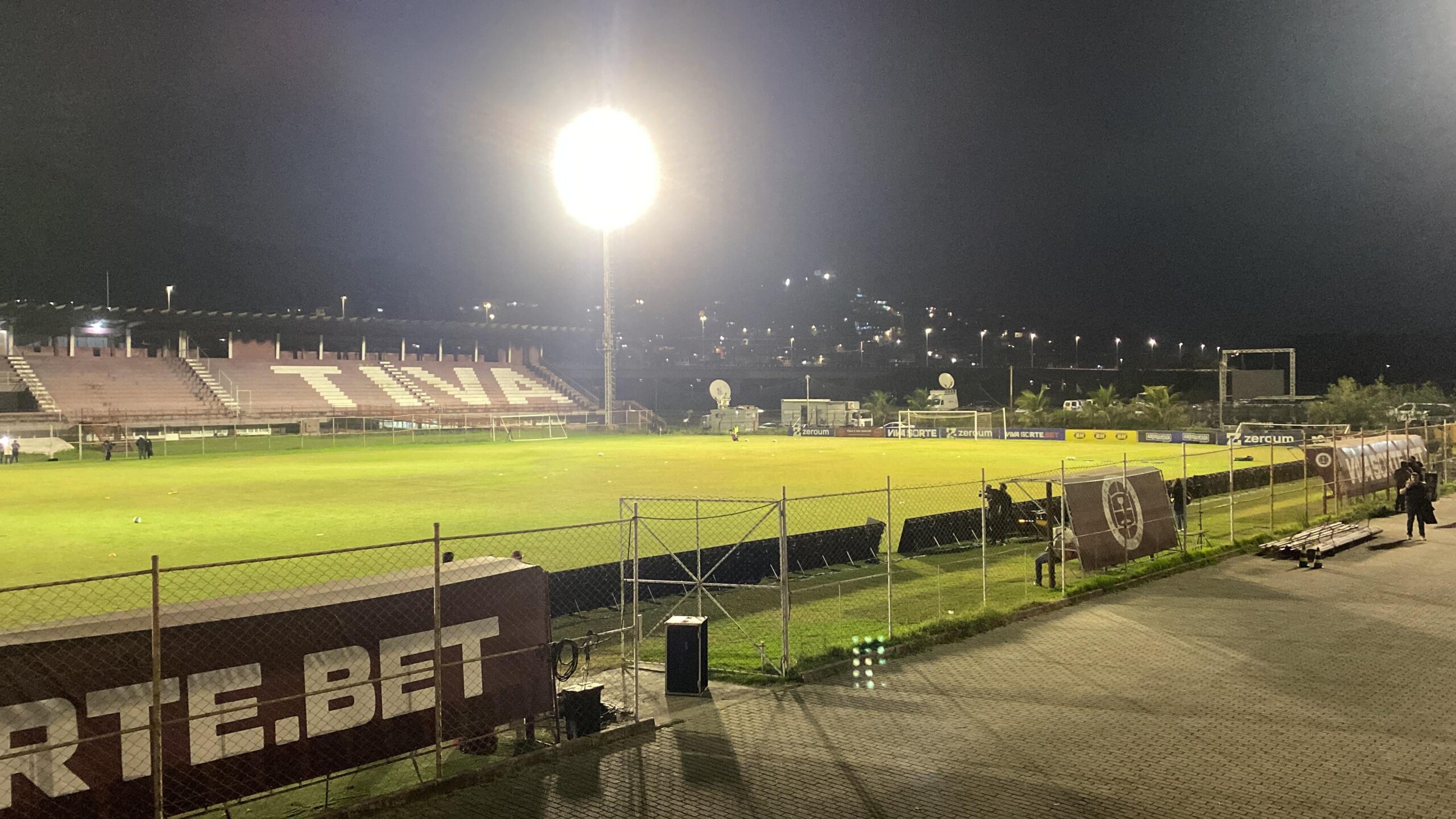Desportiva x Vilavelhense: onde assistir ao vivo e horário do jogo do Campeonato Capixaba