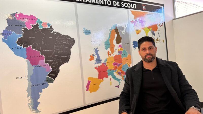 De scout a gerente de futebol: Renan Bloise acumula funções e ganha espaço no Corinthians