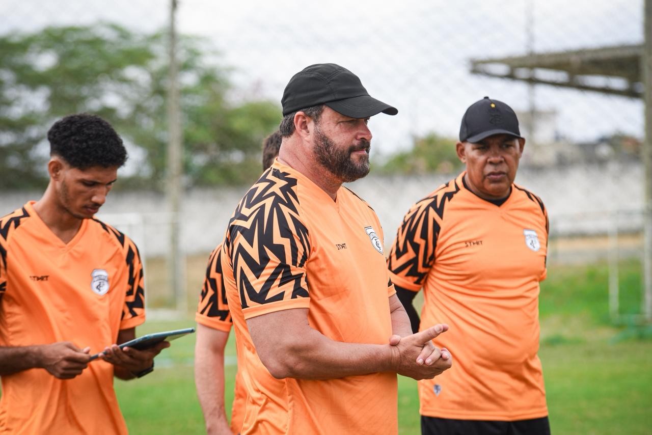Roberto Fernandes aponta falhas na pré-temporada e faz desabafo sobre o planejamento do Treze