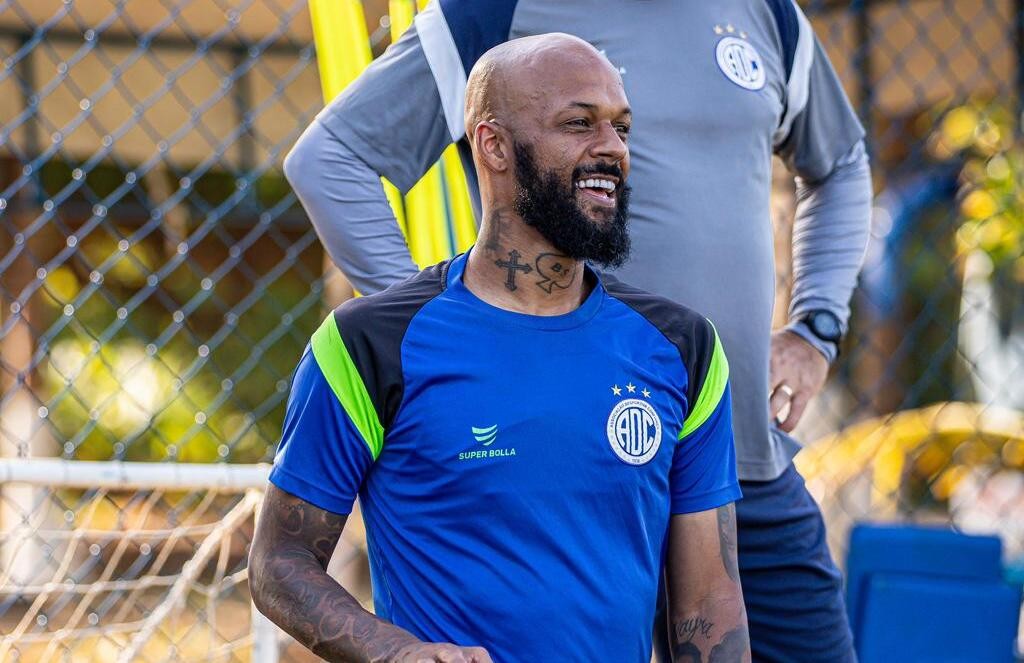 Bruno Silva elogia pré-temporada e promete Confiança “querendo fazer história” em 2026