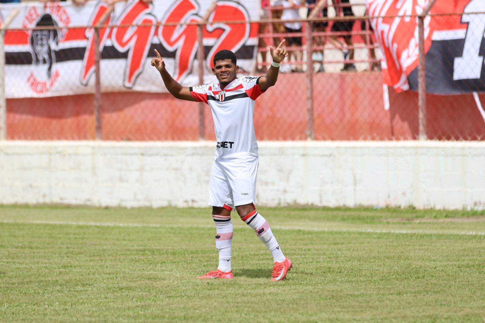 Copinha: Botafogo-SP vira sobre Bandeirante e avança de fase