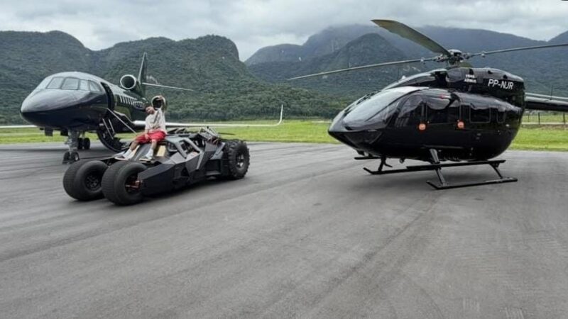 Jatinho, helicóptero e “Batmóvel”: veja trio de mimos de Neymar que vale mais de R$ 300 milhões