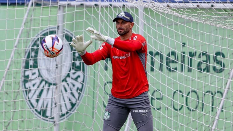 Weverton conversa com Grêmio, e Palmeiras se incomoda com postura de clube e empresários