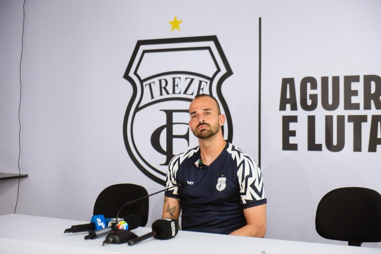 Goleiro relativiza limitações estruturais e coloca o Treze na disputa pelo título do Paraibano