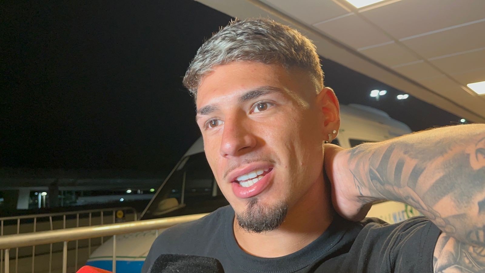 Saldivia chega ao Rio de Janeiro para se apresentar como jogador do Vasco