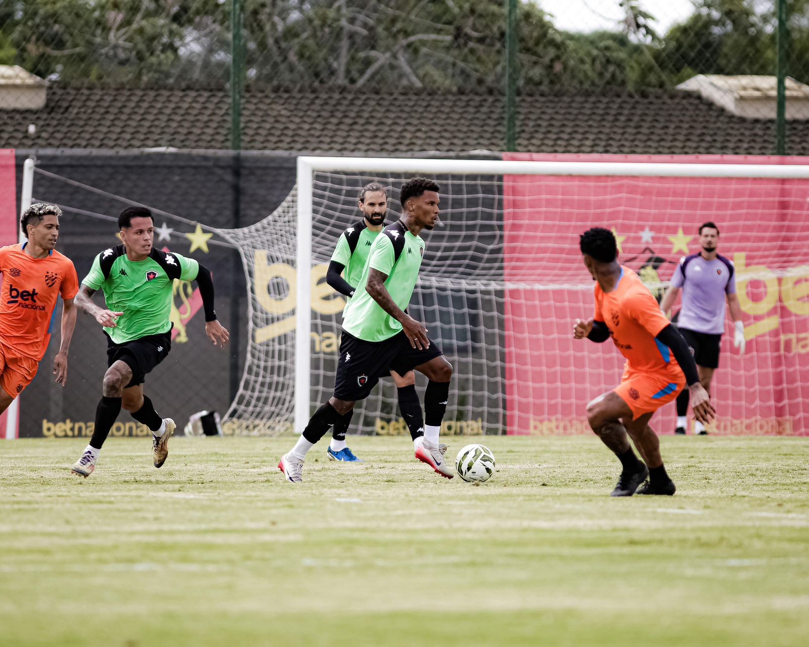 Botafogo-PB vence Sport por 3 a 0 e finaliza testes antes da estreia no Campeonato Paraibano 2026