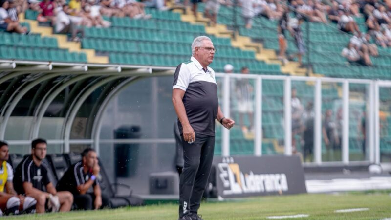 “Ele é decisivo”, diz Waguinho sobre o artilheiro do Figueirense