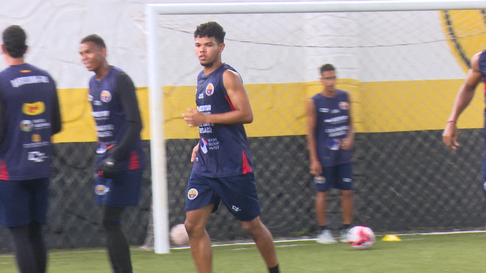 Barcelona volta da Bolívia e entra na reta final de preparação para o Rondoniense