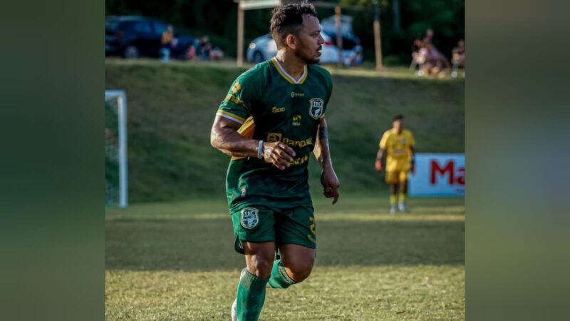 Atleta com passagens pelo Tapajós e pelo São Francisco, Rayan Costa sofre múltiplas fraturas em acidente de moto em Santarém