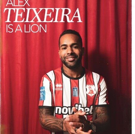 Ex-Vasco, Alex Teixeira é anunciado como reforço de clube da Grécia