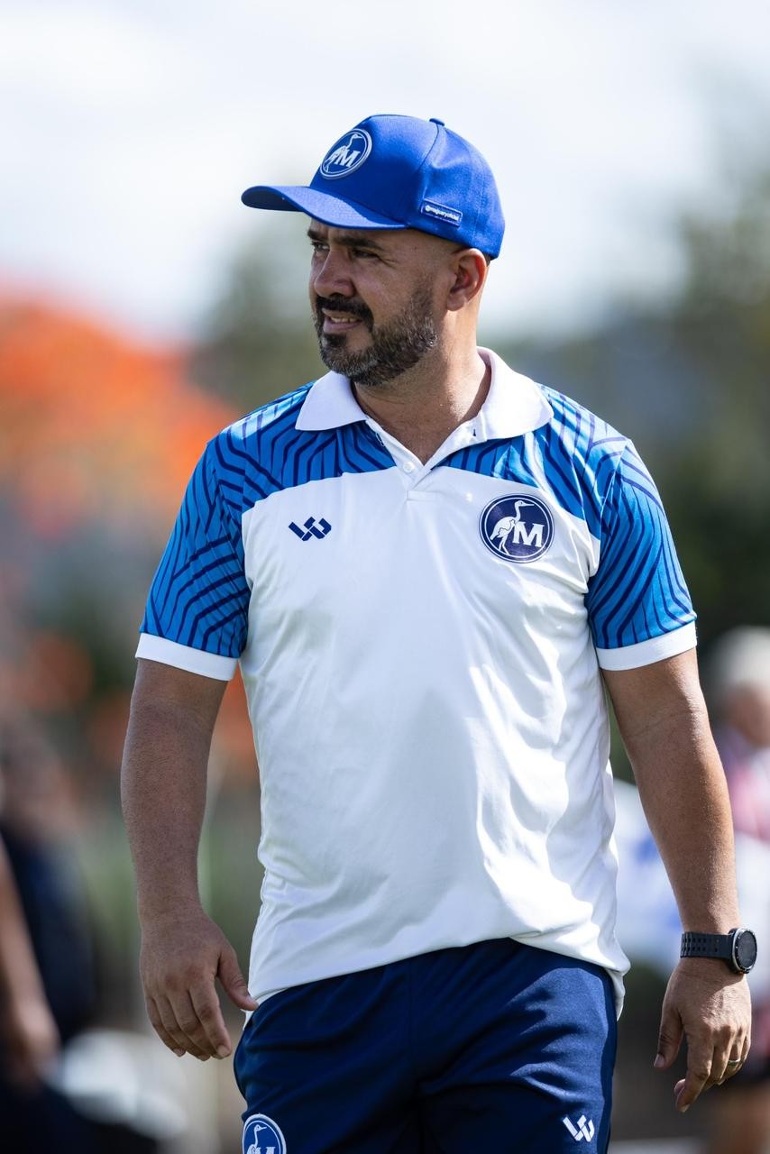 Técnico do Maguary elogia postura do time contra o Sport e projeta última rodada