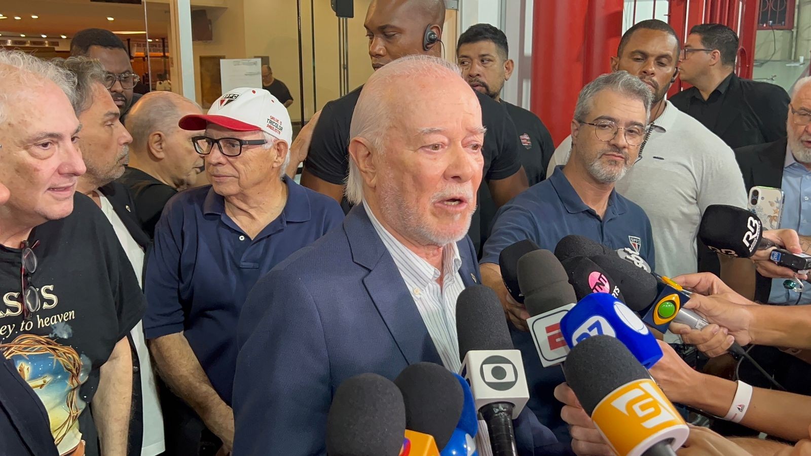 Harry Massis Júnior assume presidência e diz: “O São Paulo não merece o que aconteceu”