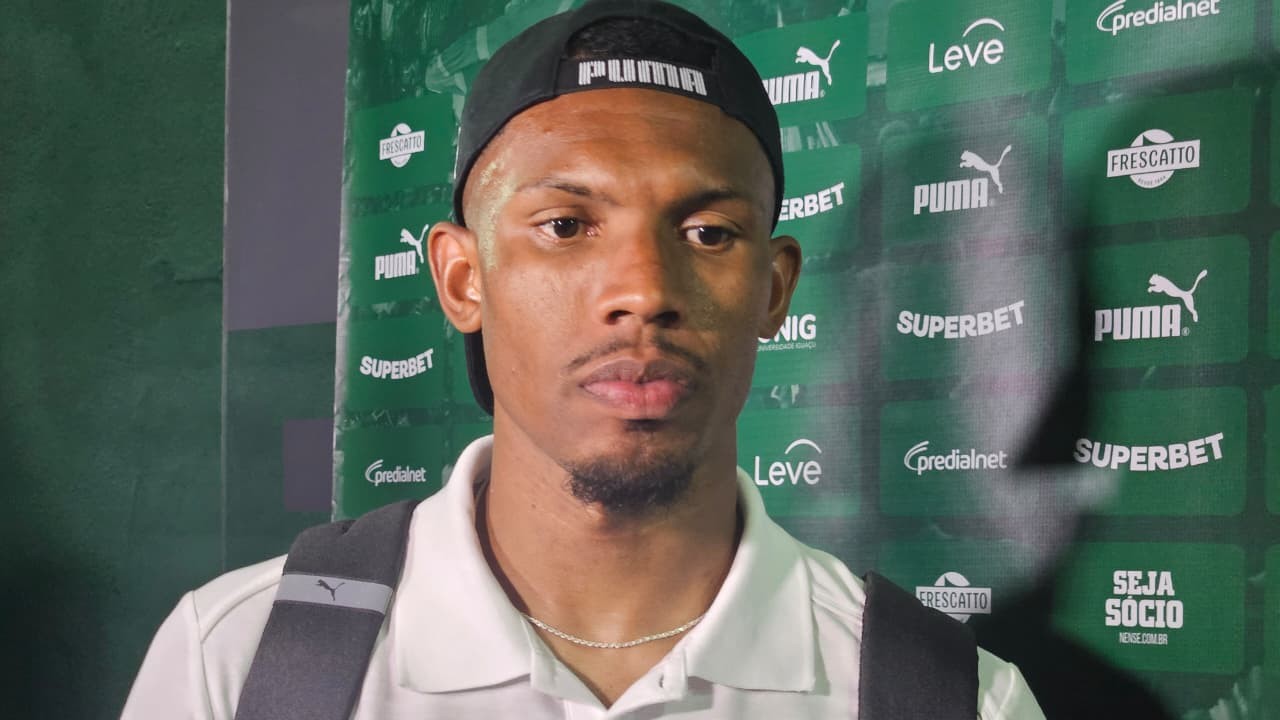 Lelê tem chance de voltar a ser titular no Fluminense e espera agarrar chance: “Quero brigar por posição”