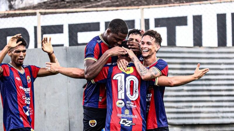 Barcelona vence o União fora de casa e começa o Estadual com três pontos