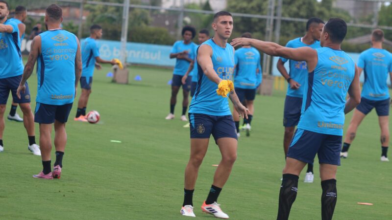 Monsalve surpreende e volta a treinar no Grêmio dois meses e meio antes do prazo