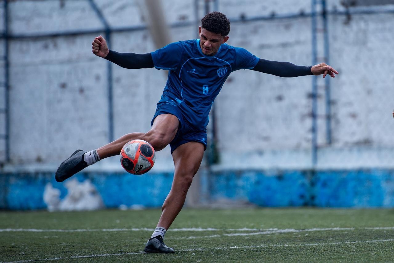 Serginho reconhece fase difícil do São Raimundo e mira reação contra o Parintins: “Será decidido nos detalhes”