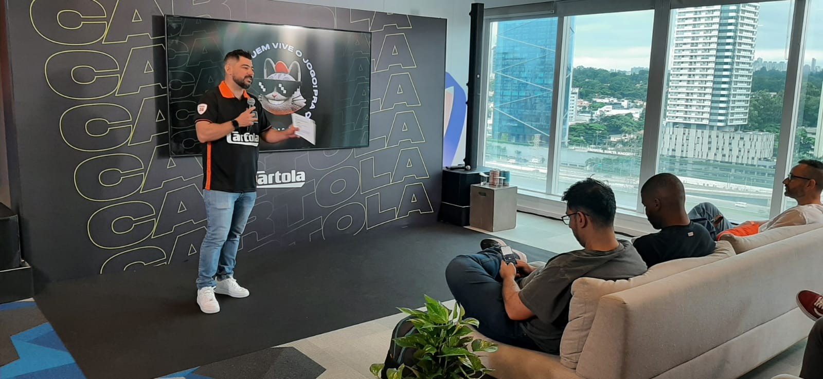 Cartola PRO 2026 traz premiações exclusivas e mais ligas para jogar: confira todos os benefícios